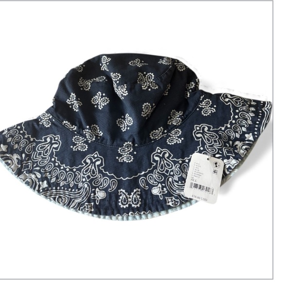 Free People Bandanna Bucket Hat NWT - Picture 8 of 8